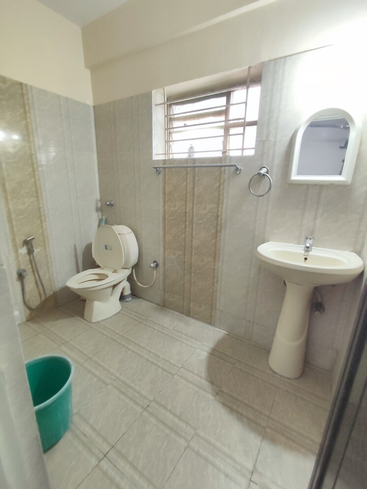 Bathroom, kalpataru-kalpavraksha 2 Bedroom 1200 Sq.Ft. Builder Floor In Btm Layout Bangalore 8795159