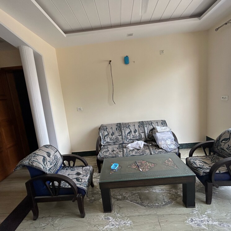 Living Room, sector 23 3 Bedroom 1800 Sq.Ft. Builder Floor In Sector 23 Gurgaon 8795163