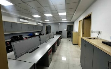 Office Space For Rent in Pinnacle Business Park, Andheri East