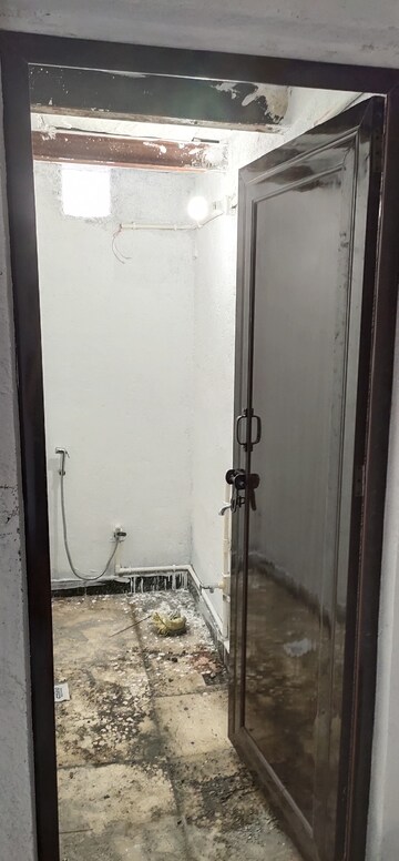   Warehouse at Chhawla – for Rent