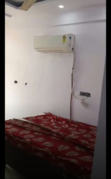 Bedroom in 2 BHK Apartment at Gomti Nagar – for Rent