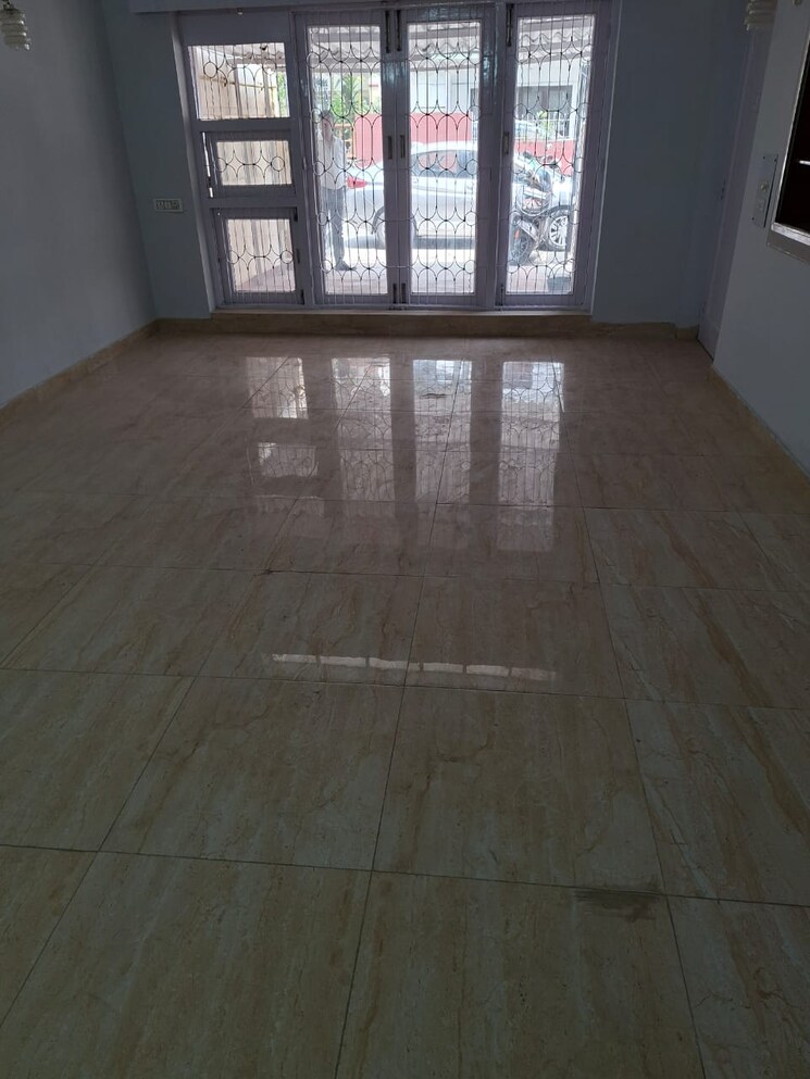 Room, green park 1 Bedroom 900 Sq.Ft. Builder Floor In Green Park Delhi 8795180