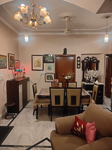 Living Room in 2 BHK Builder Floor at Veera Safdarjung Enclave, Safdarjung Enclave – for Rent