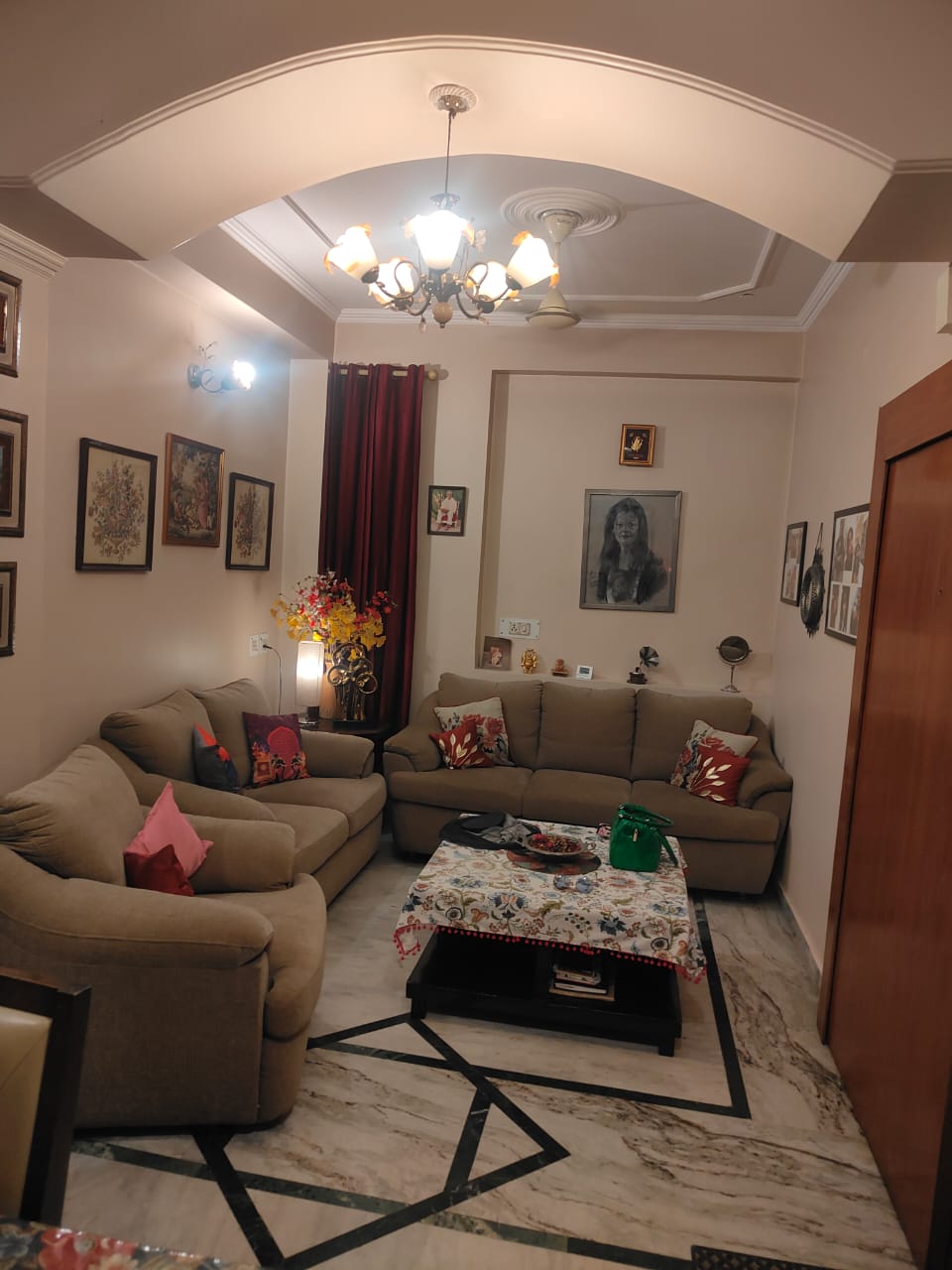 2 BHK + Extra Room Builder Floor For Rent in Veera Safdarjung Enclave