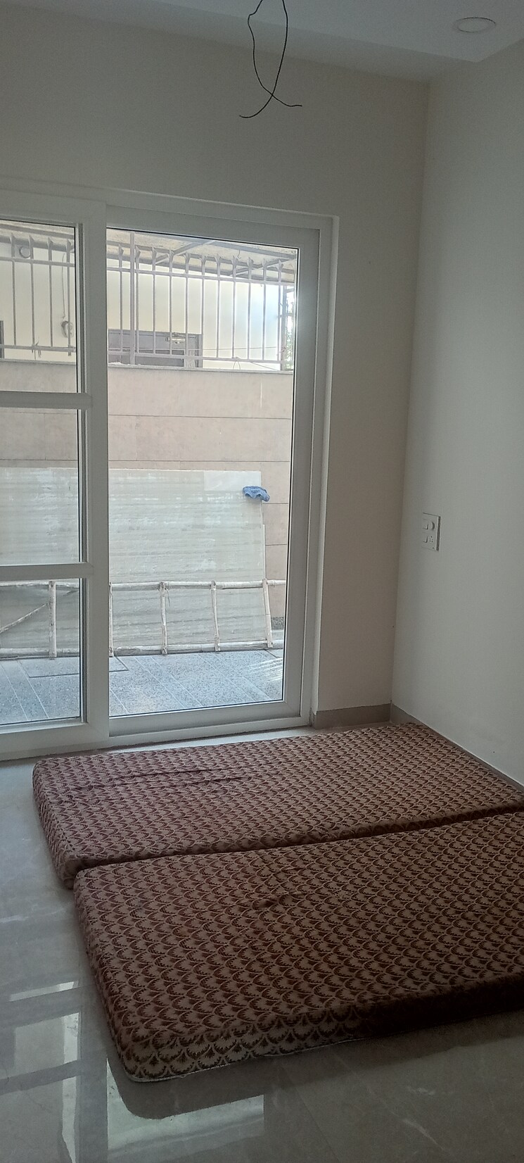 Room, sector 78 6+ Bedroom 125 Sq.Yd. Independent House In Sector 78 Mohali 8795197