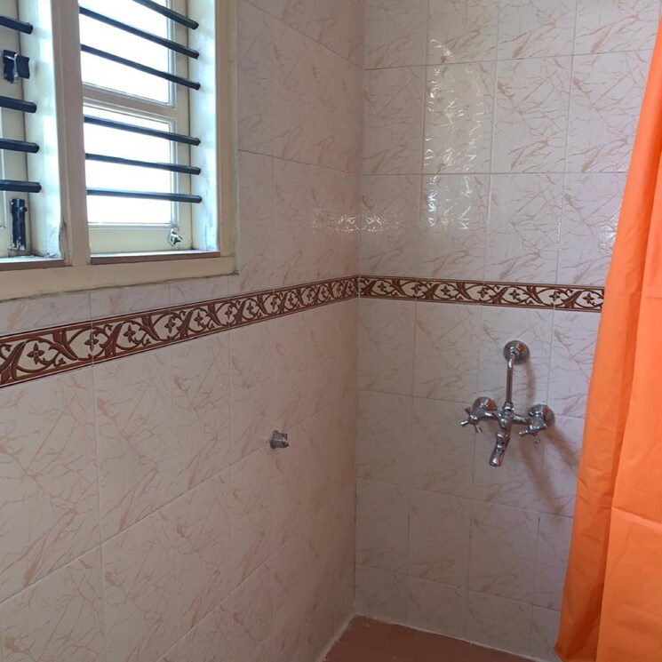 Bathroom, jp nagar 3 Bedroom 1200 Sq.Ft. Independent House In Jp Nagar Bangalore 8795203