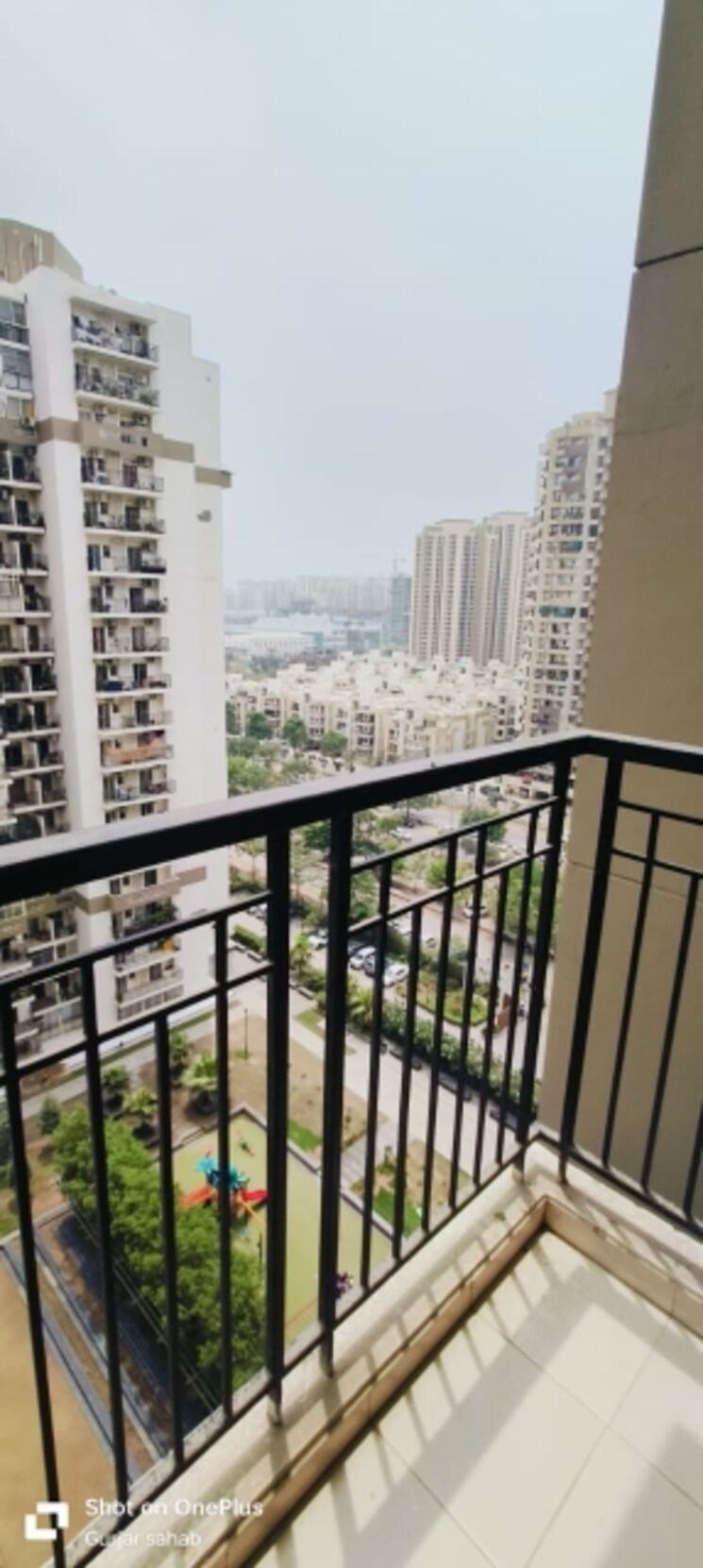Balcony, amrapali-golf-homes 2.5 Bedroom 945 Sq.Ft. Apartment In Sector 4 Greater Noida Greater Noida 8795205