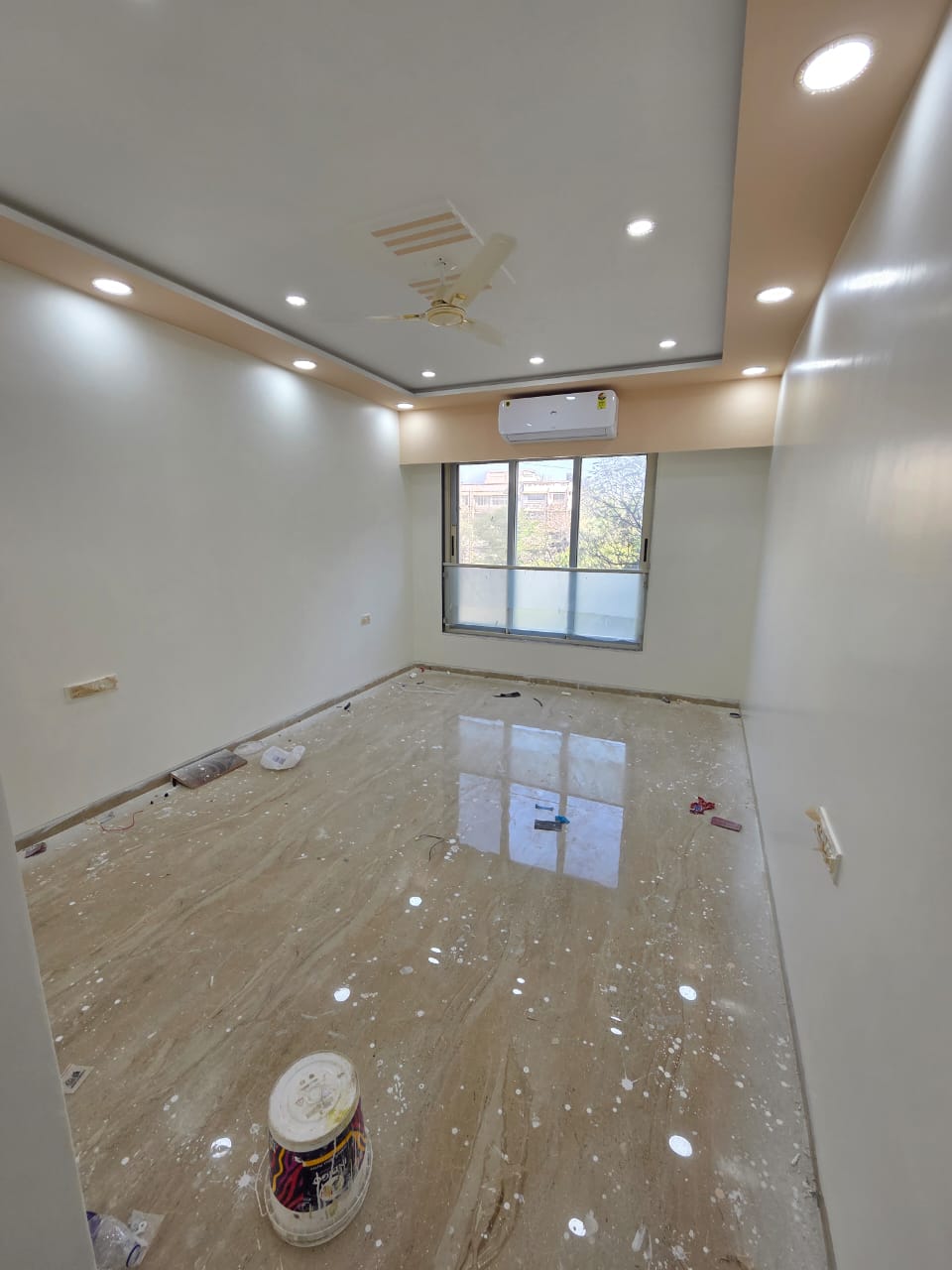 2 BHK 650 Sq.Ft. Apartment in Platinum 53 West