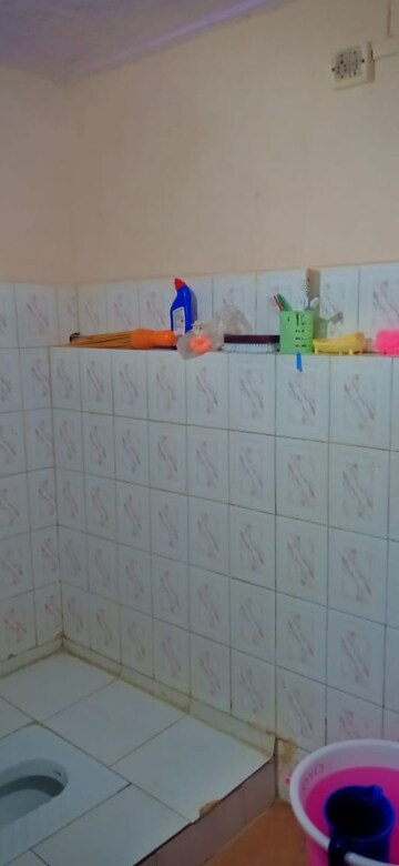 Furnished Amenities in 1 BHK Independent House at Kalina – for Rent
