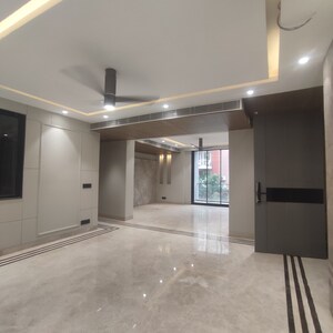 Staircase in 4 BHK Builder Floor at Unitech Woodstock Floors, Sector 50 – for Sale