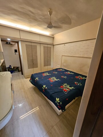 Bedroom in 3 BHK Apartment at Ajmera Beverly Hills and Royal Empire, Andheri West – for Rent