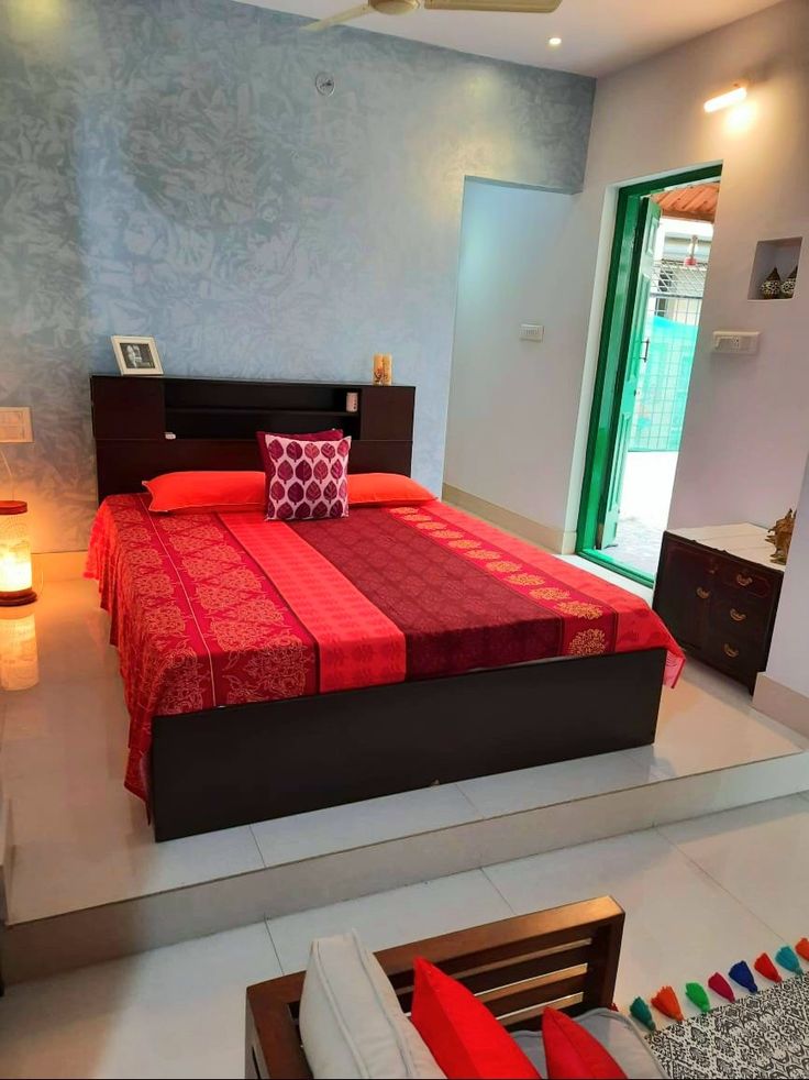 3 BHK + Study Room Apartment For Rent in Fully Furnished 3 Bhk Fla