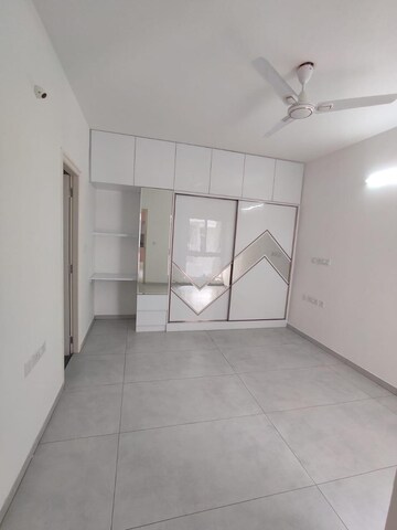 Bathroom in 3 BHK Apartment at Casagrand Boulevard, Hennur Road – for Rent