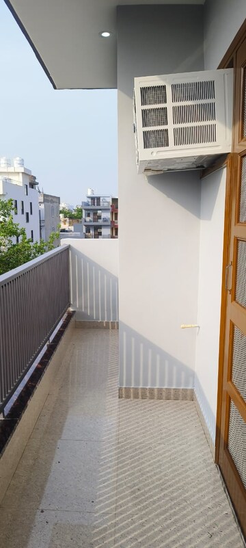 Balcony in 2 BHK Builder Floor at Sector 45 – for Rent