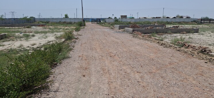 undefined, jewar  500 Sq.Yd. Plot In Jewar Greater Noida 8795254