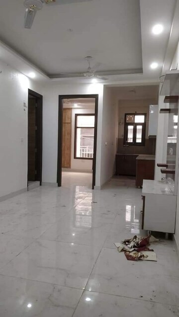 Room in 2 BHK Apartment at Pitampura – for Rent