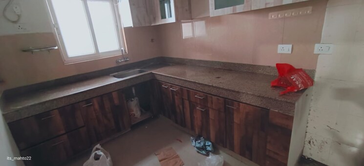 Kitchen, m3m-golf-estate 3.5 Bedroom 3015 Sq.Ft. Apartment In Sector 65 Gurgaon 8795275