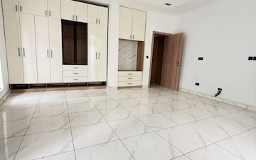 3 BHK Builder Floor For Rent in Pitampura