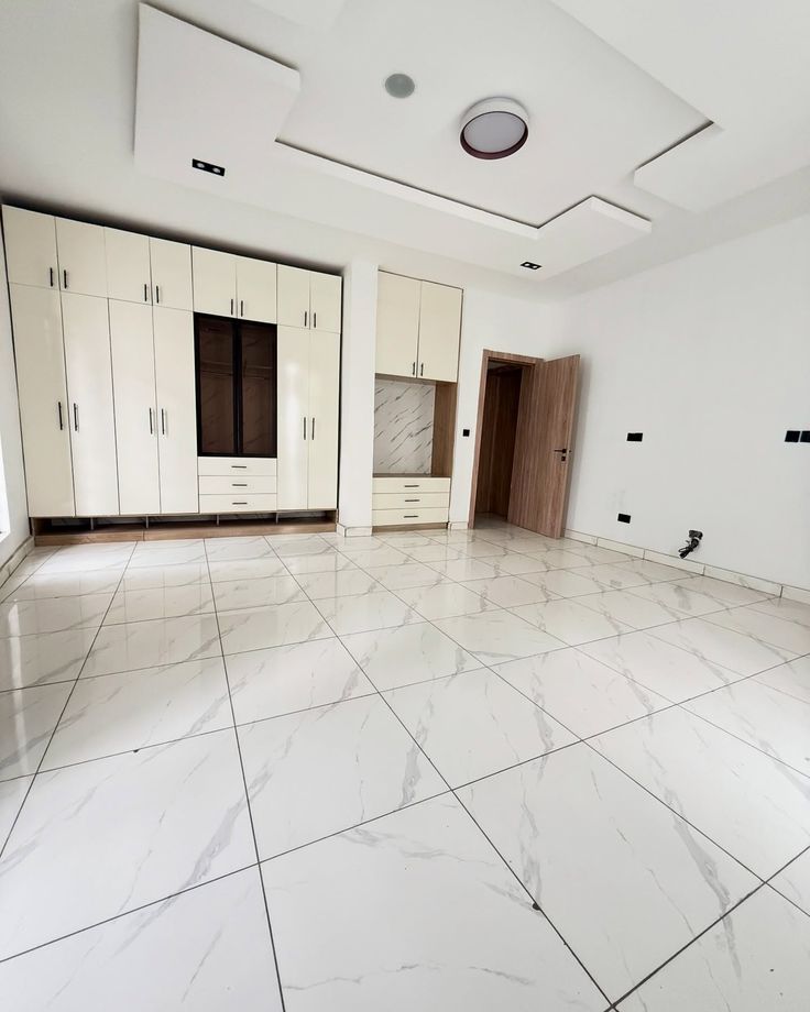 3 BHK + Study Room Builder Floor For Rent in 3 Bhk Lift N Parking