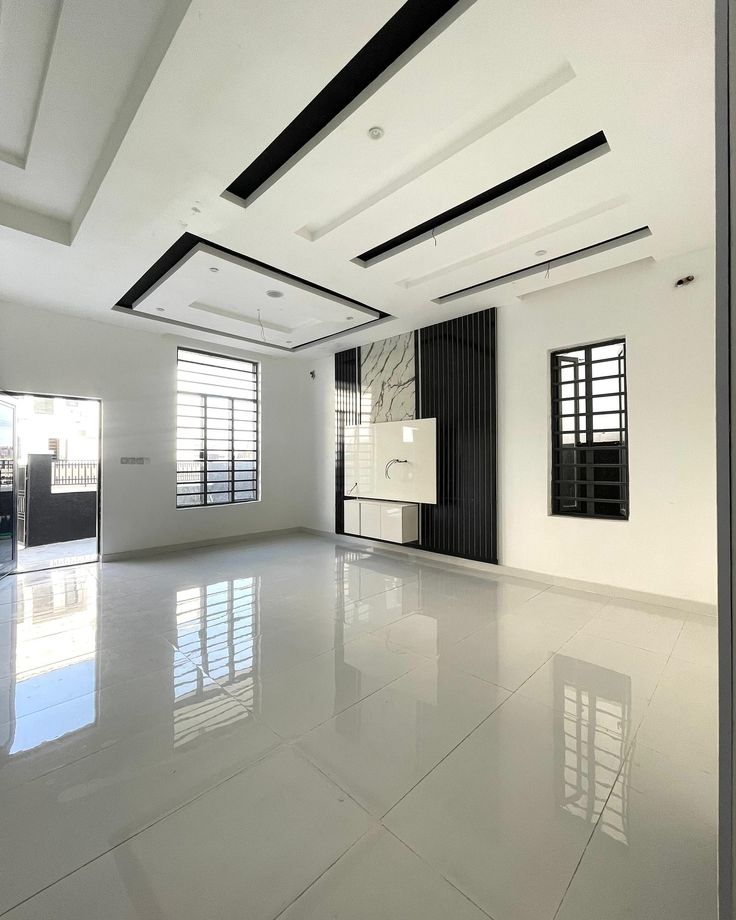 4 BHK + Study Room Builder Floor For Rent in 4 Bhk Lift N Parking 