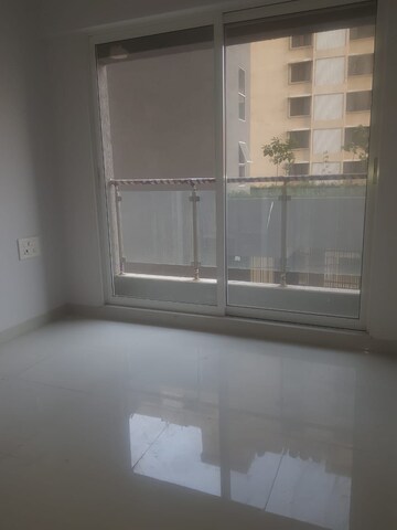 Room in 2 BHK Apartment at Ashar Edge, Pokhran Road No Two – for Rent