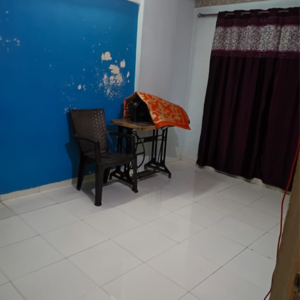 Room in 1 BHK Apartment at Borivali East – for Sale