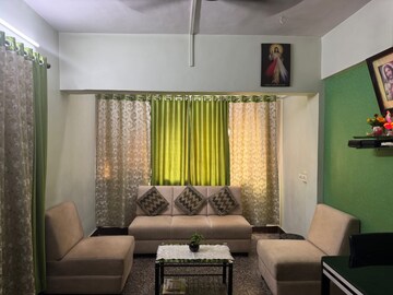 Living Room in 3 BHK Apartment at Kalpataru Hills, Manpada – for Rent