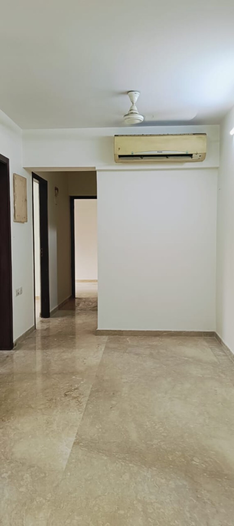 Room, satellite-royale 2 Bedroom 1050 Sq.Ft. Apartment In Goregaon East Mumbai 8795325