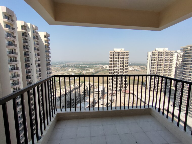 Balcony, jaypee-kensington-park-plot 3 Bedroom 1650 Sq.Ft. Apartment In Sector 133 Noida 8795331