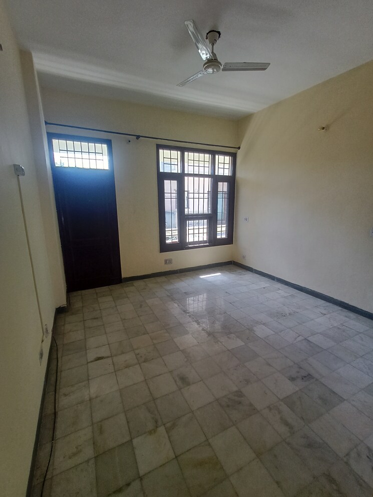 Room, sector 9 panchkula 2 Bedroom 1498 Sq.Ft. Independent House In Sector 9 Panchkula Panchkula 8795338
