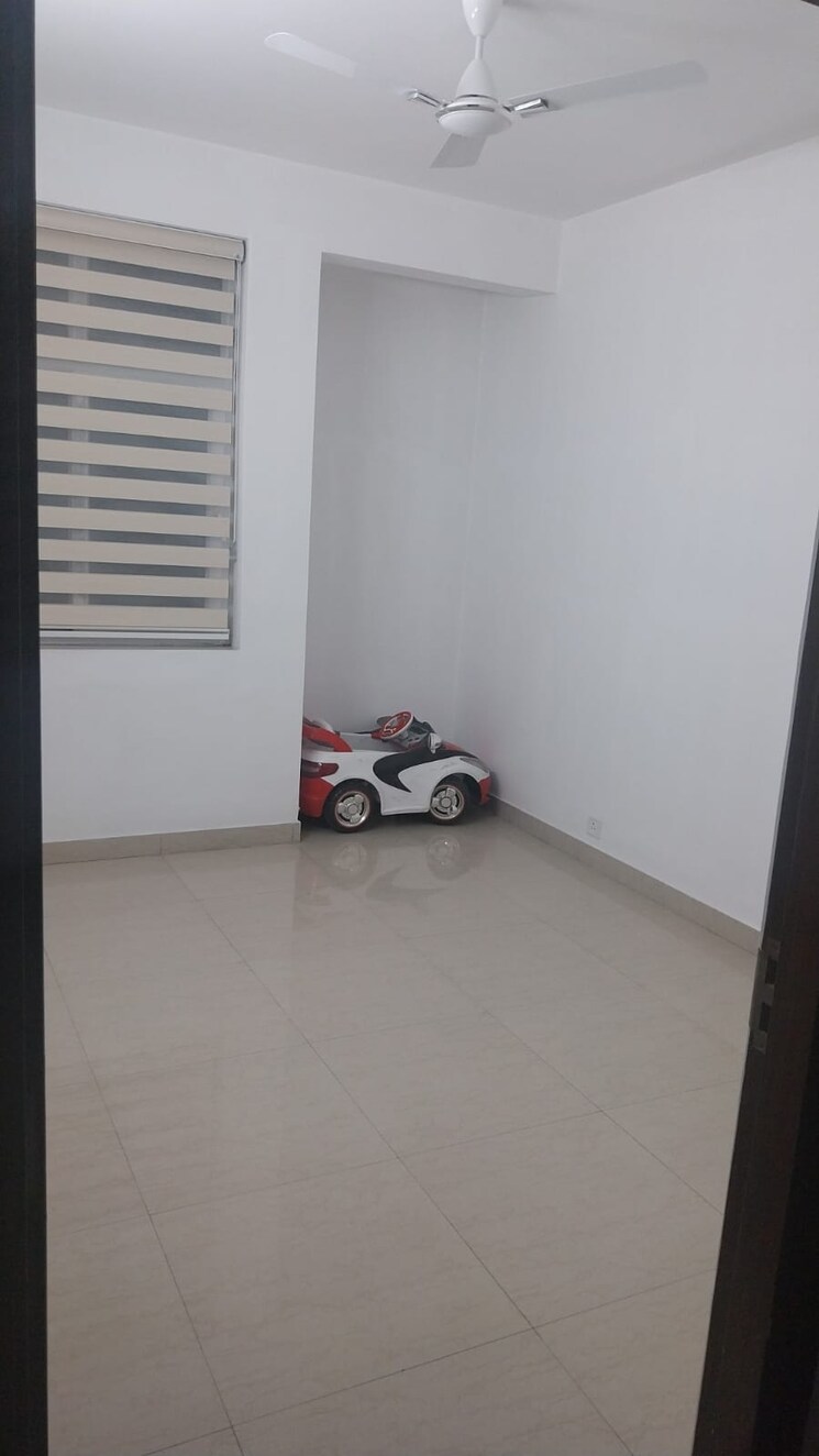 Room, ansal-housing-woodbury 3.5 Bedroom 1768 Sq.Ft. Apartment In Patiala Road Zirakpur 8795345