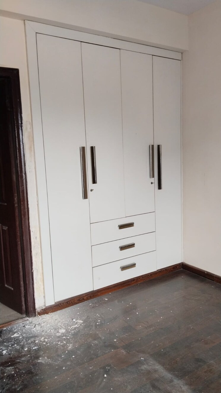 Room, mahagun-mywoods 3 Bedroom 1370 Sq.Ft. Apartment In Sector 16c Greater Noida Greater Noida 8795359