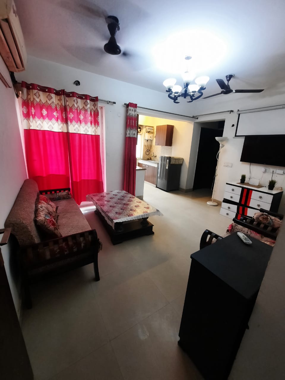 2 BHK Apartment For Rent in Sethi Max Royale