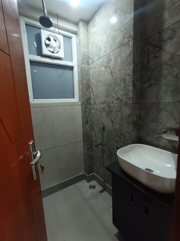 Bathroom in 3 BHK Apartment at Navbharat Apartments, Paschim Vihar – for Rent