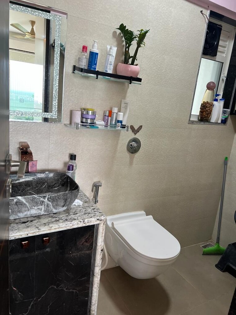 Bathroom, gurukrupa-marina-enclave 3 Bedroom 811 Sq.Ft. Apartment In Malad West Mumbai 8795372