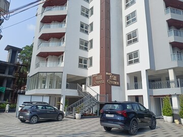  Showroom – Exterior View View at Malsi - for Rent
