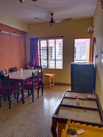 Living Room in 2 BHK Apartment at Kidwaipur Postal Colony – for Rent