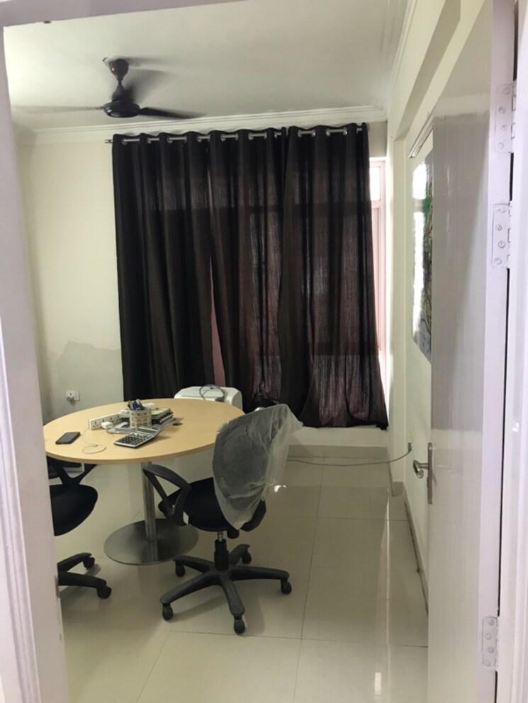 Living Room, pareena-express-heights 3.5 Bedroom 1970 Sq.Ft. Apartment In Sector 99 Gurgaon 8795446