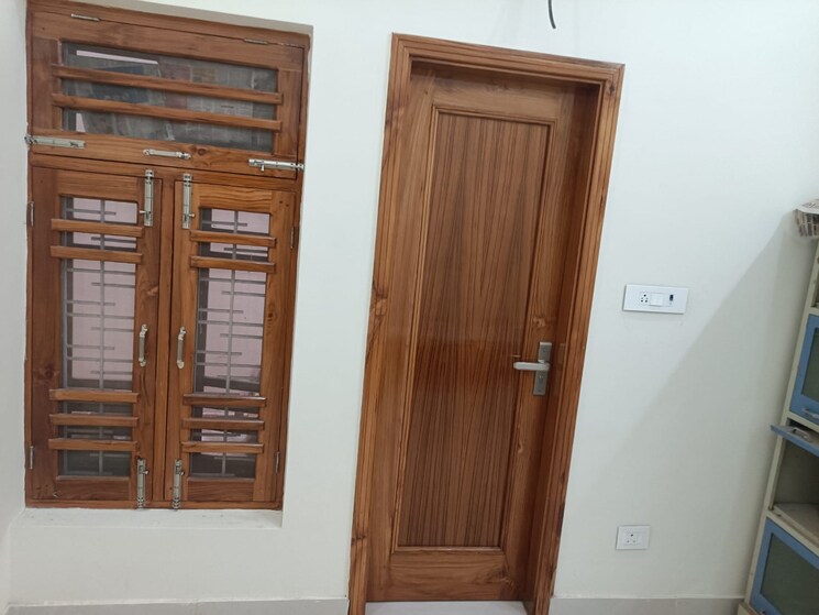 Room, sahastradhara road 2 Bedroom 1205 Sq.Ft. Builder Floor In Sahastradhara Road Dehradun 8795437