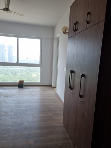 Room in 3 BHK Apartment at Conscient Hines Elevate, Sector 59 – for Rent