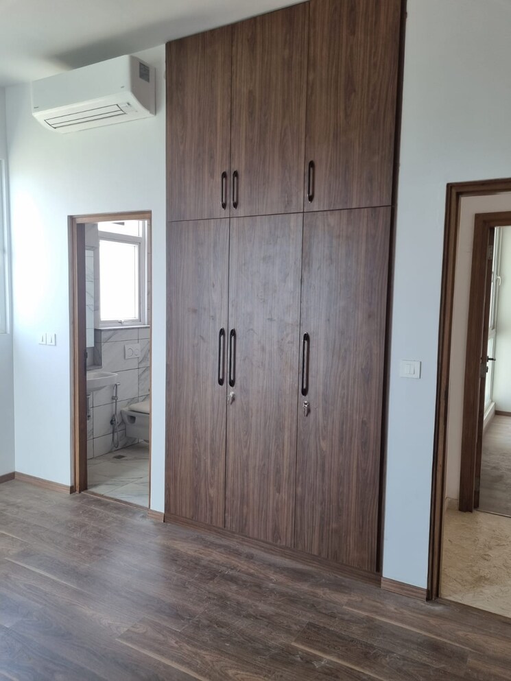 Room, conscient-hines-elevate 3 Bedroom 2295 Sq.Ft. Apartment In Sector 59 Gurgaon 8795501