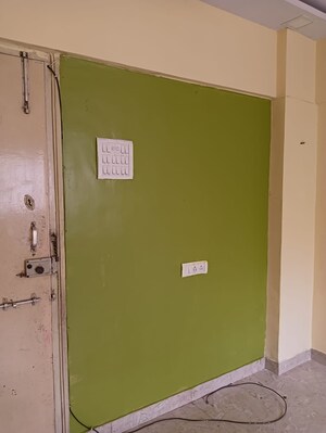 Furnished Amenities in 1 BHK Apartment at Raj Ratna Park CHS, Brahmand – for Sale