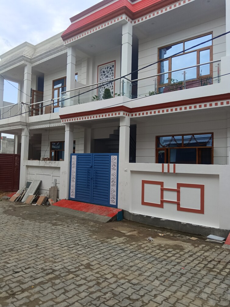 Cover Image, gomti nagar 3 Bedroom 1100 Sq.Ft. Villa In Gomti Nagar Lucknow 8795521