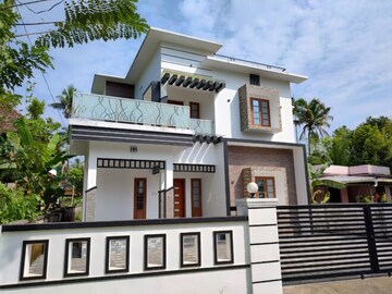 5 BHK Independent House For Sale in Sector 15