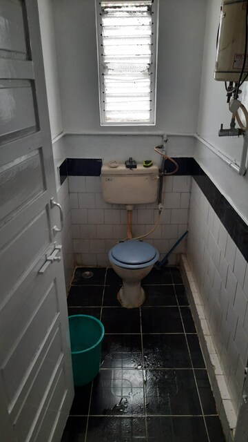 Bathroom in 2 BHK Apartment at Woodland Avenue, Kothrud – for Sale