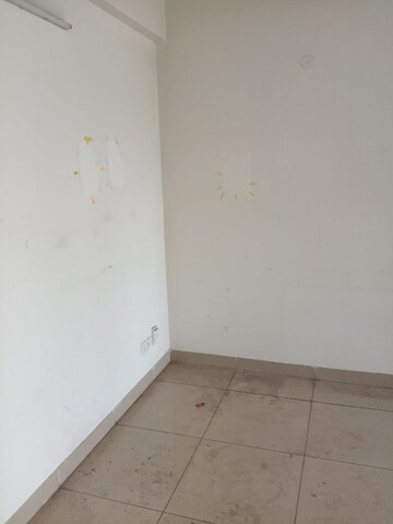 Room in 2 BHK Apartment at AVL 36 Gurgaon, Sector 36 – for Rent