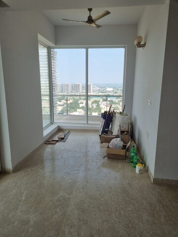 Room in 3 BHK Apartment at Conscient Hines Elevate, Sector 59 – for Rent