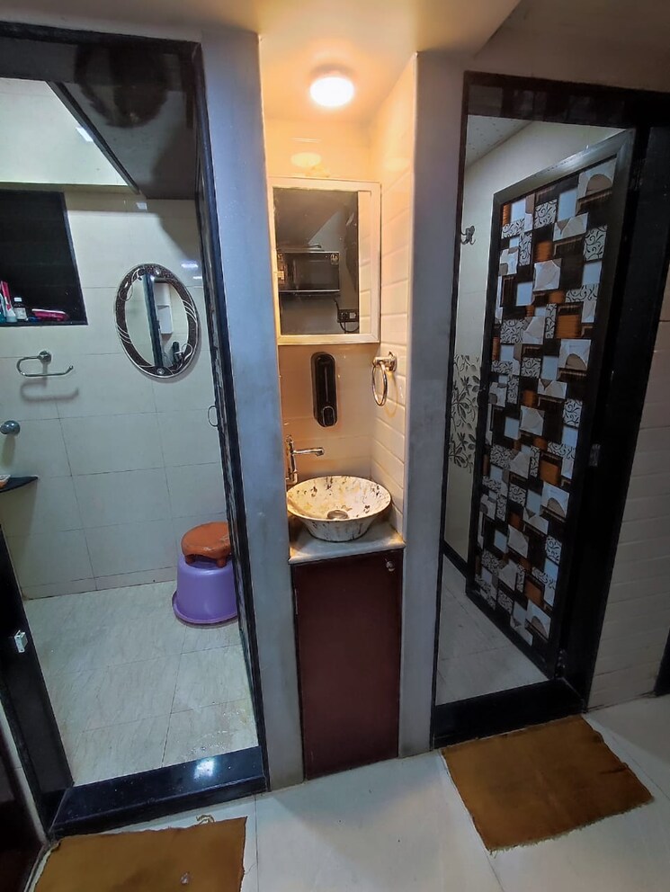Bathroom, mhada-bharat-mill 1 Bedroom 225 Sq.Ft. Apartment In Lower Parel Mumbai 8795651