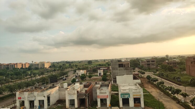 Exterior View, dlf-hyde-park  250 Sq.Yd. Plot In South Mullanpur Chandigarh 8795600