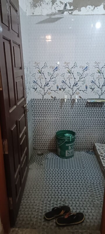 Bathroom in 2 BHK Villa at Malhour – for Rent